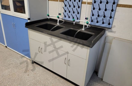 中小學家具